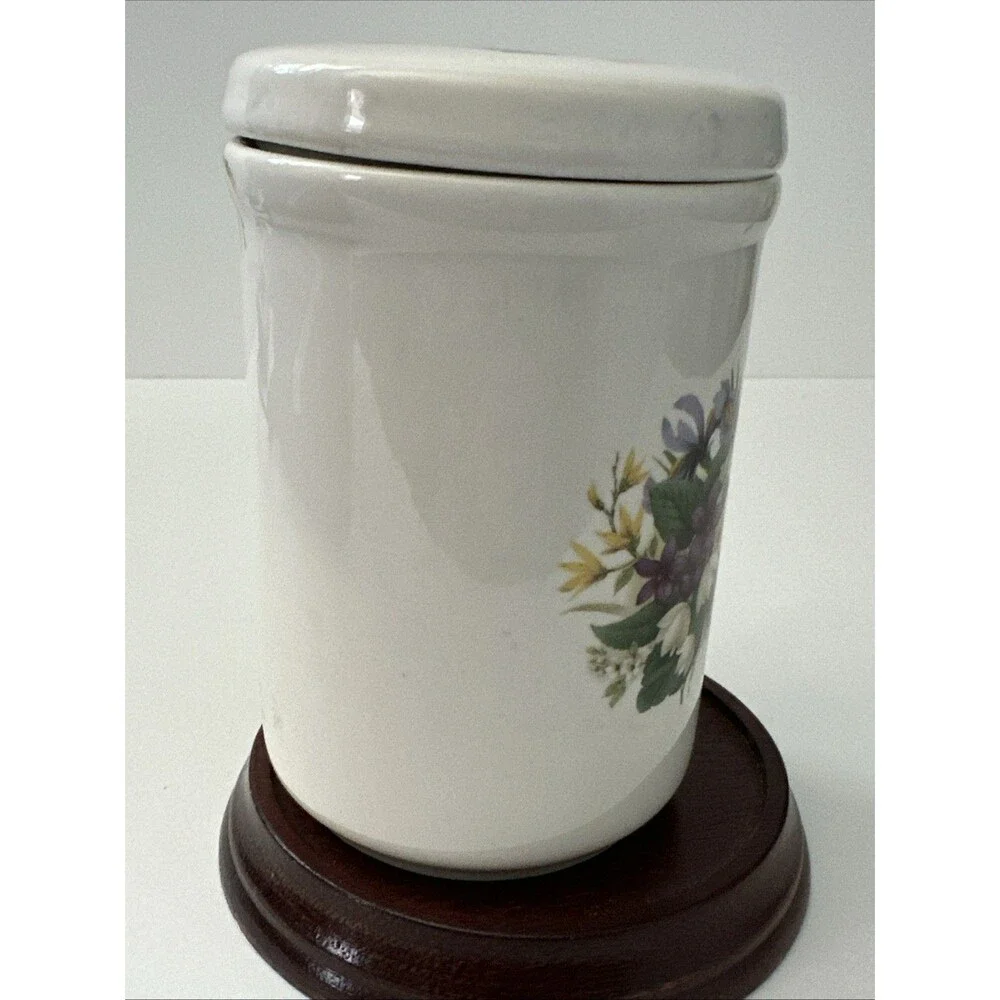 Vintage English Floral Tea Caddy Canister/Lid Kitchenware 60’s- 70’s Botanical